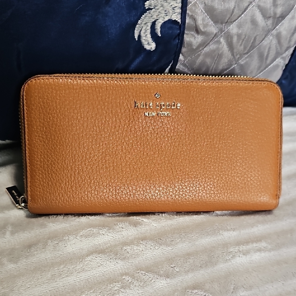 Kate Spade Tan Leather Wallet